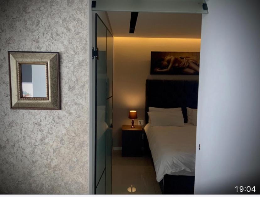 Lovely 1 Bedroom Apartment كيب تاون المظهر الخارجي الصورة