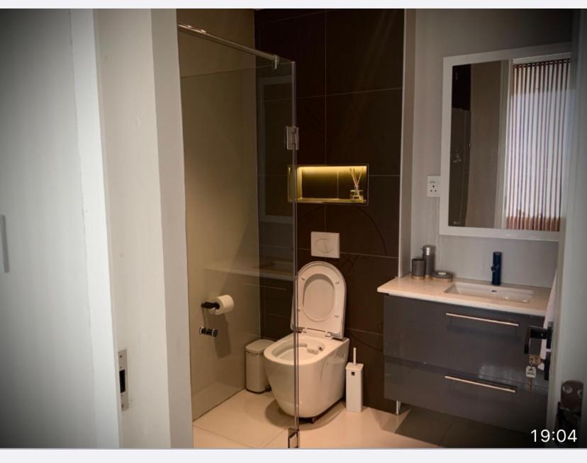 Lovely 1 Bedroom Apartment كيب تاون المظهر الخارجي الصورة